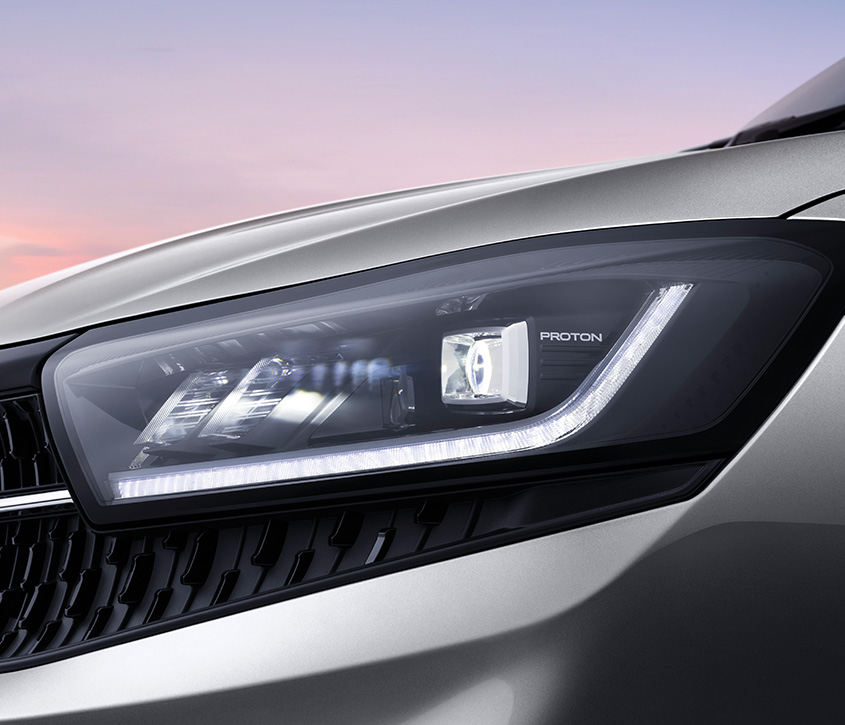 06_full-led-projector-headlamps