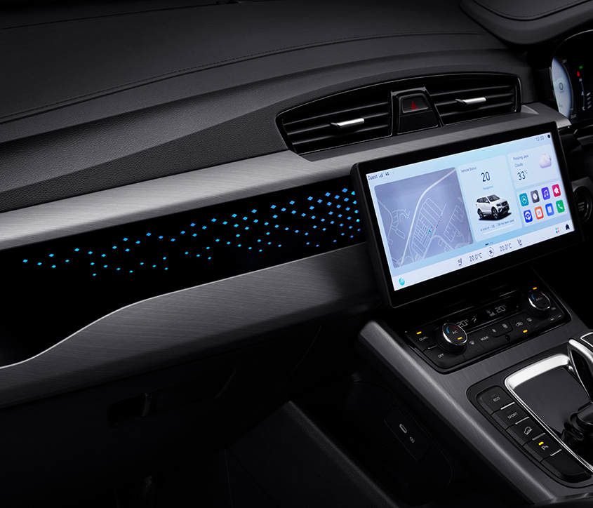 06-x70-mc2-rhythmic-ambient-light-hires2