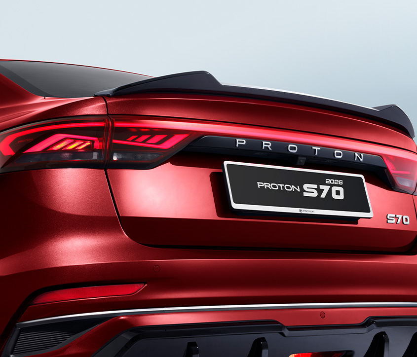 05-rear_tail-light-bar